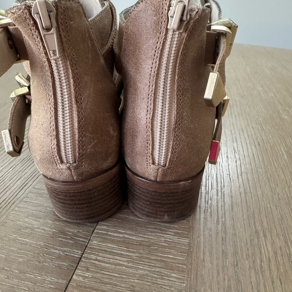 Seychelles Scoundrel Learher Taupe Ankle Booties Sz 7 - Picture 9 of 12